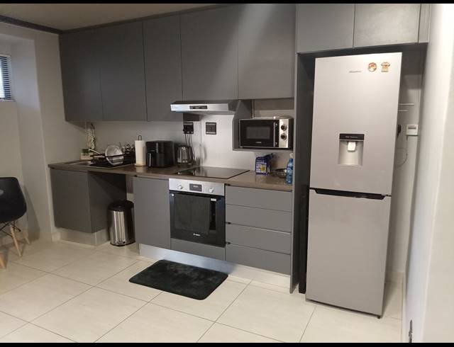 1 BEDROOM APARTMENT TO LET IN UMHLANGA RIDGE